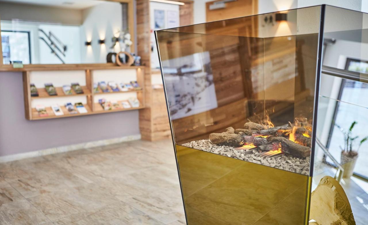 Apart-Hotel Forellenhof Saalbach-Hinterglemm Exteriör bild